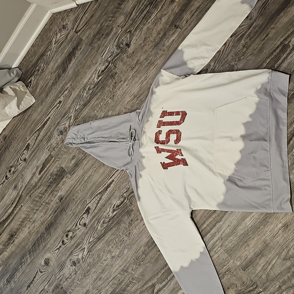 WSU Sweatshirt